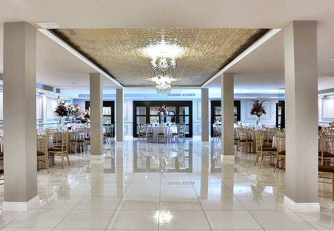 Cocktail Room of The Brookside Banquets